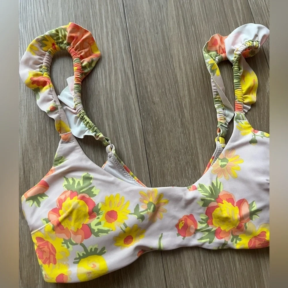 Aerie size XS ruffle floral triangle bikini top swim beach tropical - Picture 2 of 3